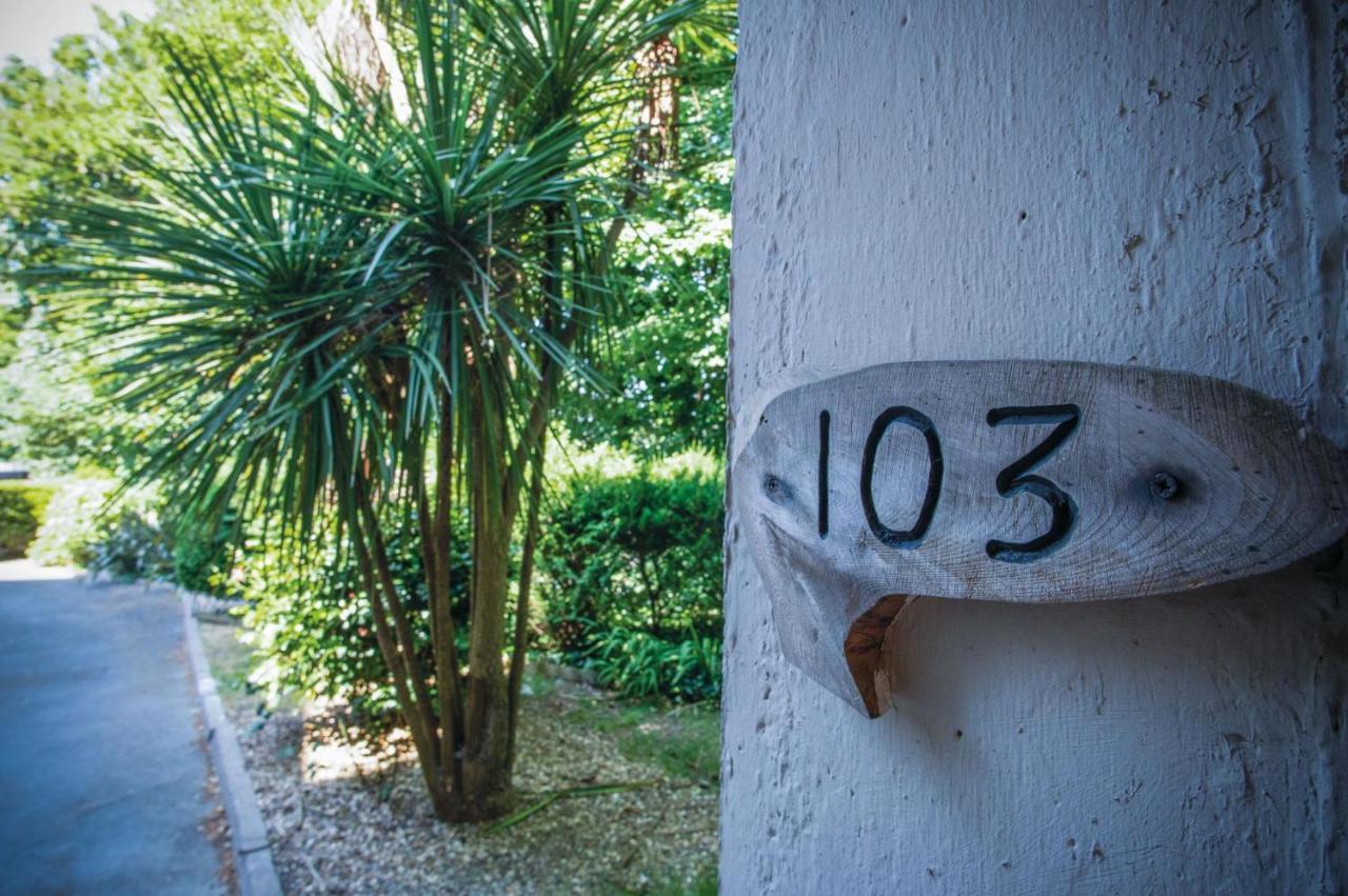 Croft Court - 1 Bedroom Apartment - Tenby Exterior photo